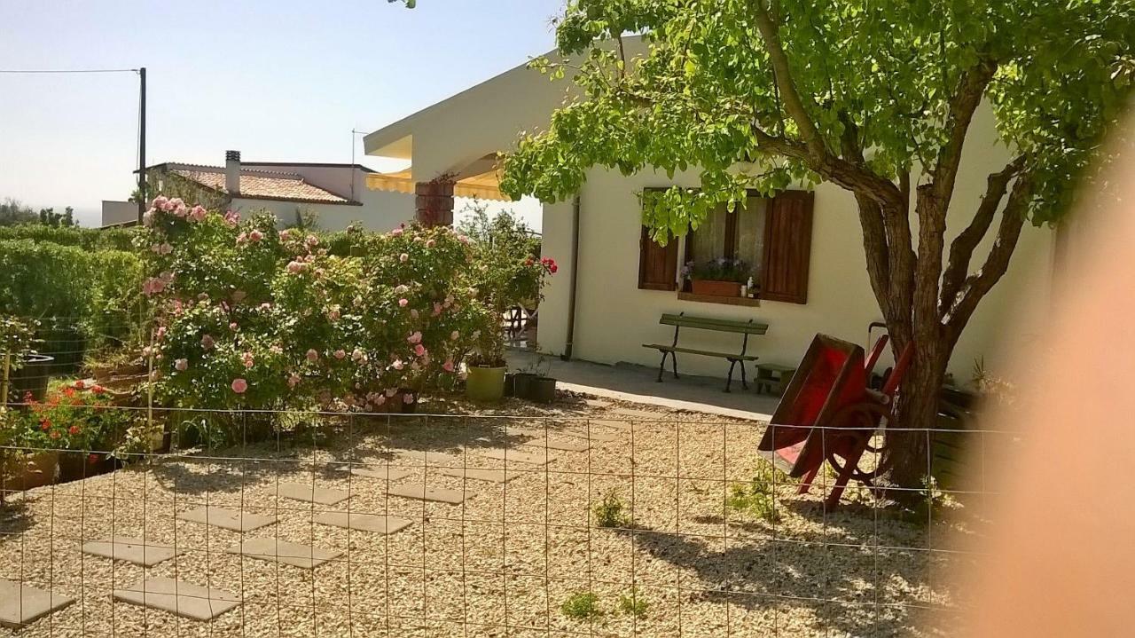 B&B Stella Maris Magomadas Zewnętrze zdjęcie